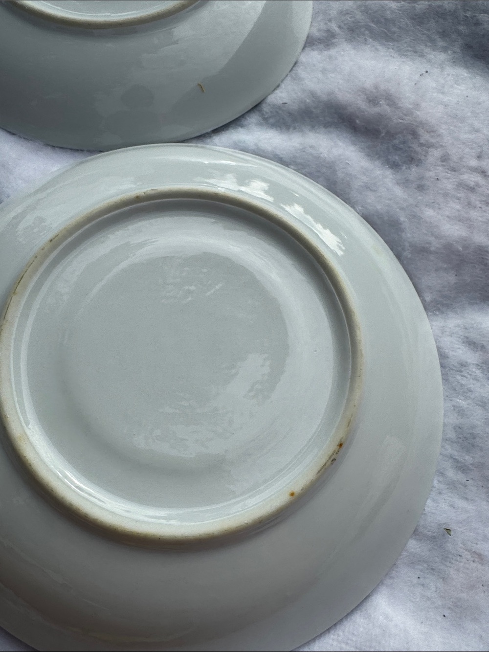 White Ceramic Saucer Set - Elegant Everyday Serving - Picture 5 of 11